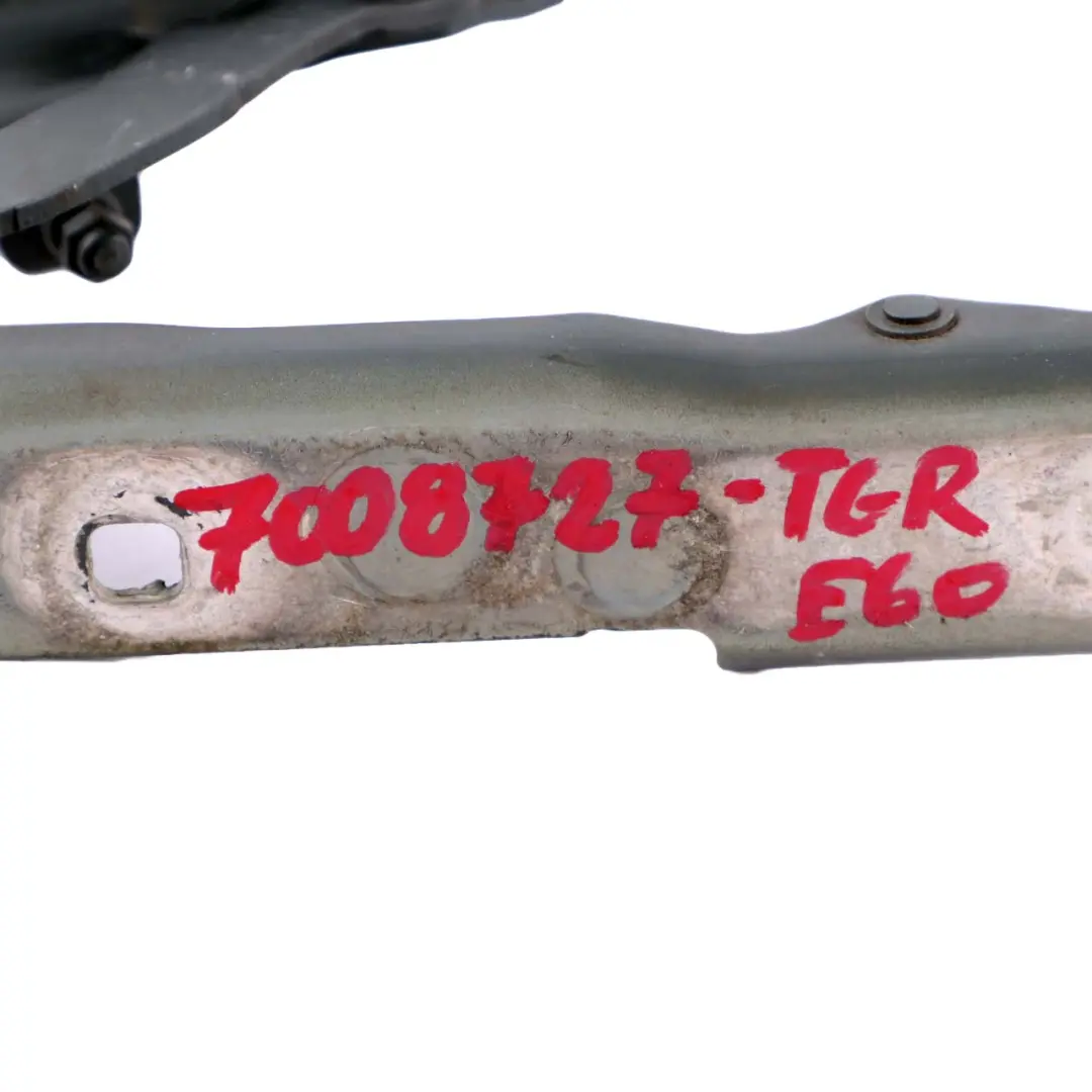 Left N/S Engine Hood Hinge Titangrau Titanium Grey to BMW 5 E60 E61 LCI with Part number 7008727 BMW 5 E60 E61 LCI Left N/S Engine Hood Hinge Titangrau Titanium Grey - SKU 7008727-TGR - Part number 7008727