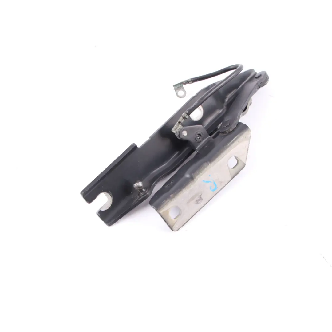 Hood Hinge Right O/S Black Sapphire Metallic 475 7008727 to BMW E60 Engine with Part number 7008728 BMW E60 Engine Hood Hinge Right O/S Black Sapphire Metallic 475 7008727 - SKU 7008728-BS - Part number 7008728