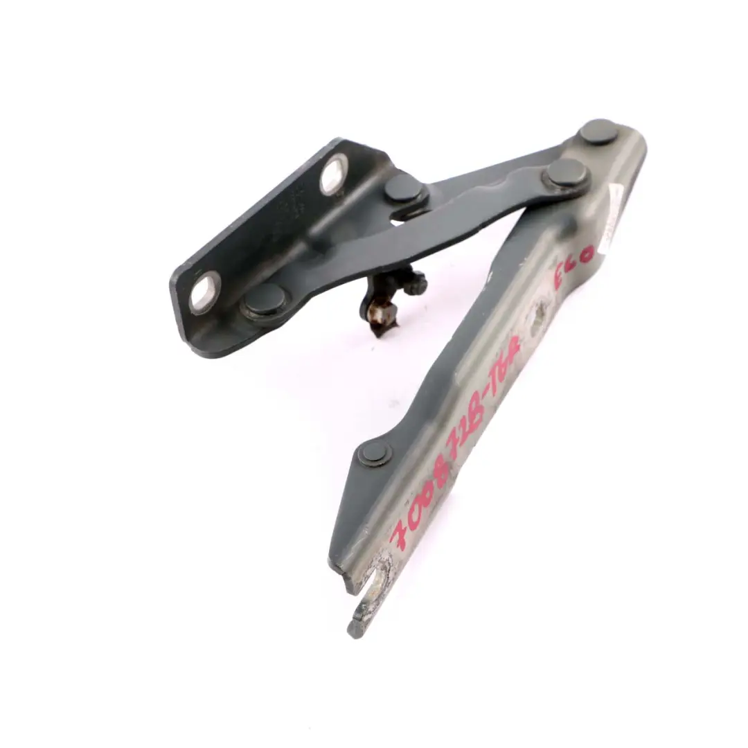 Right O/S Engine Hood Hinge Titangrau Titanium Grey A36 to BMW 5 E60 E61 with Part number 7008728 BMW 5 E60 E61 Right O/S Engine Hood Hinge Titangrau Titanium Grey A36 - SKU 7008728-TGR - Part number 7008728