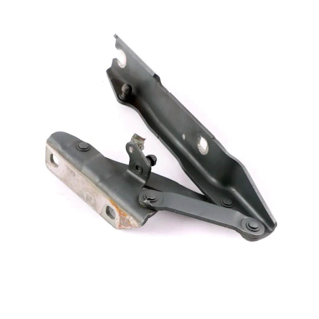 Scharnier Frontklappe Rechts Titangrau II Metallic A36 für BMW 5 er E60 E61 mit Teilenummer 7008728 BMW 5 er E60 E61 Scharnier Frontklappe Rechts Titangrau II Metallic A36 - SKU 7008728-TGR - Teilenummer 7008728