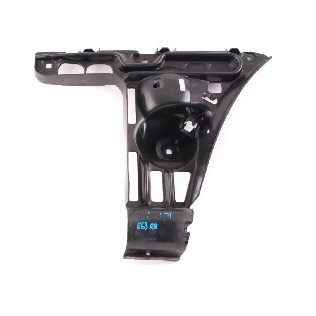 Bumper Mount Bracket Rear Right O/S Holder 7008840 to BMW E63 E64 with Part number 7192043 BMW E63 E64 Bumper Mount Bracket Rear Right O/S Holder 7008840 - SKU 7008840-1 - Part number 7192043