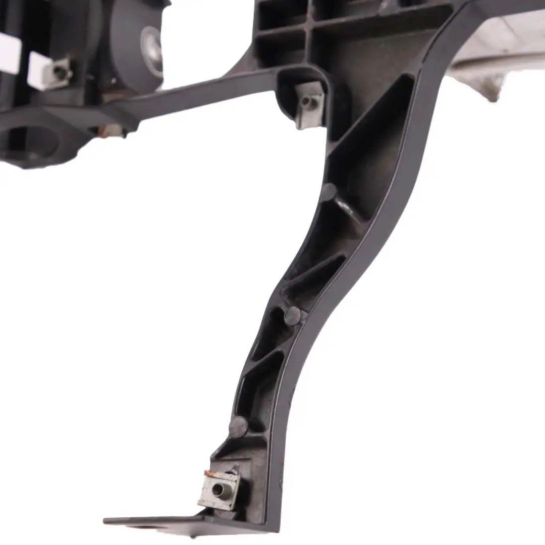 parachoques delantero izquierdo soporte de impacto para BMW E63 con número de pieza 7008847 BMW E63 parachoques delantero izquierdo soporte de impacto - SKU 7008847 - Número de pieza 7008847