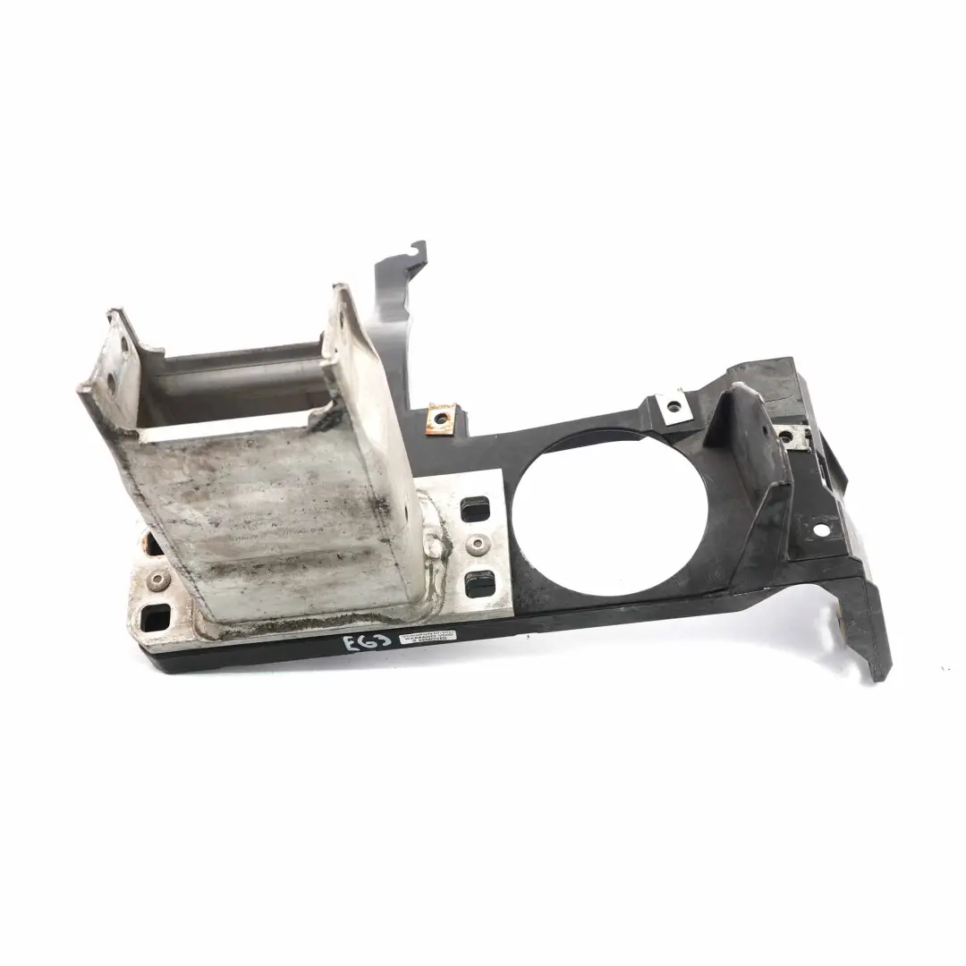 Front Bumper Right O/S Impact Absorber Bracket Support to BMW E63 with Part number 7008848 BMW E63 Front Bumper Right O/S Impact Absorber Bracket Support - SKU 7008848-1 - Part number 7008848