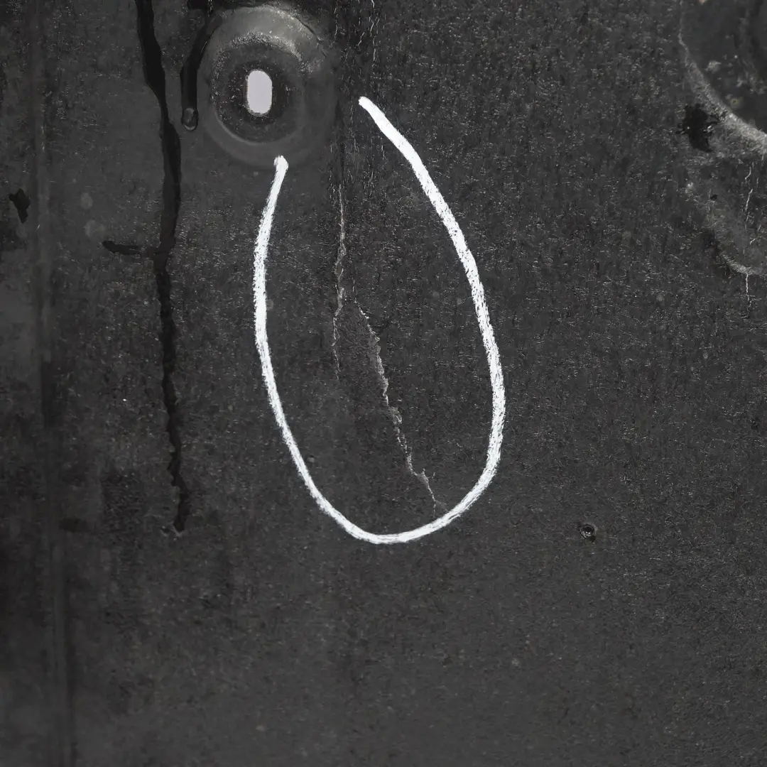 Destra Pannello Sottoscocca Copertura per BMW E63 E64 con numero di parte 7009726 BMW E63 E64 Destra Pannello Sottoscocca Copertura - SKU 7009726 - Numero di parte 7009726