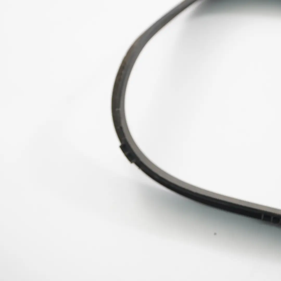 Osłona Rury Wydechowej Tylnego Zderzaka Prawa do BMW X5 E53 o numerze 7010124 BMW X5 E53 Osłona Rury Wydechowej Tylnego Zderzaka Prawa - SKU 7010124 - Numer Części 7010124