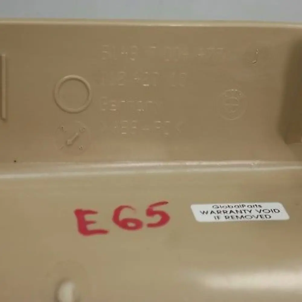 Osłona słupka dolna lewa beżowa beż BMW e65 e66 do o numerze 7010973 Osłona słupka dolna lewa beżowa beż BMW e65 e66 - SKU 7010973 - Numer Części 7010973