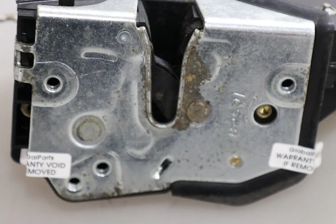 Right Door O/S Lock Actuator 8196034 to BMW 3 Series E46 Saloon Touring Rear with Part number 7011310 BMW 3 Series E46 Saloon Touring Rear Right Door O/S Lock Actuator 8196034 - SKU 7011310 - Part number 7011310