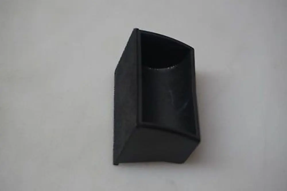 Storage Centre Console Coin Tray Case to BMW E65 E66 E67 with Part number 7011613 BMW E65 E66 E67 Storage Centre Console Coin Tray Case - SKU 7011613 - Part number 7011613