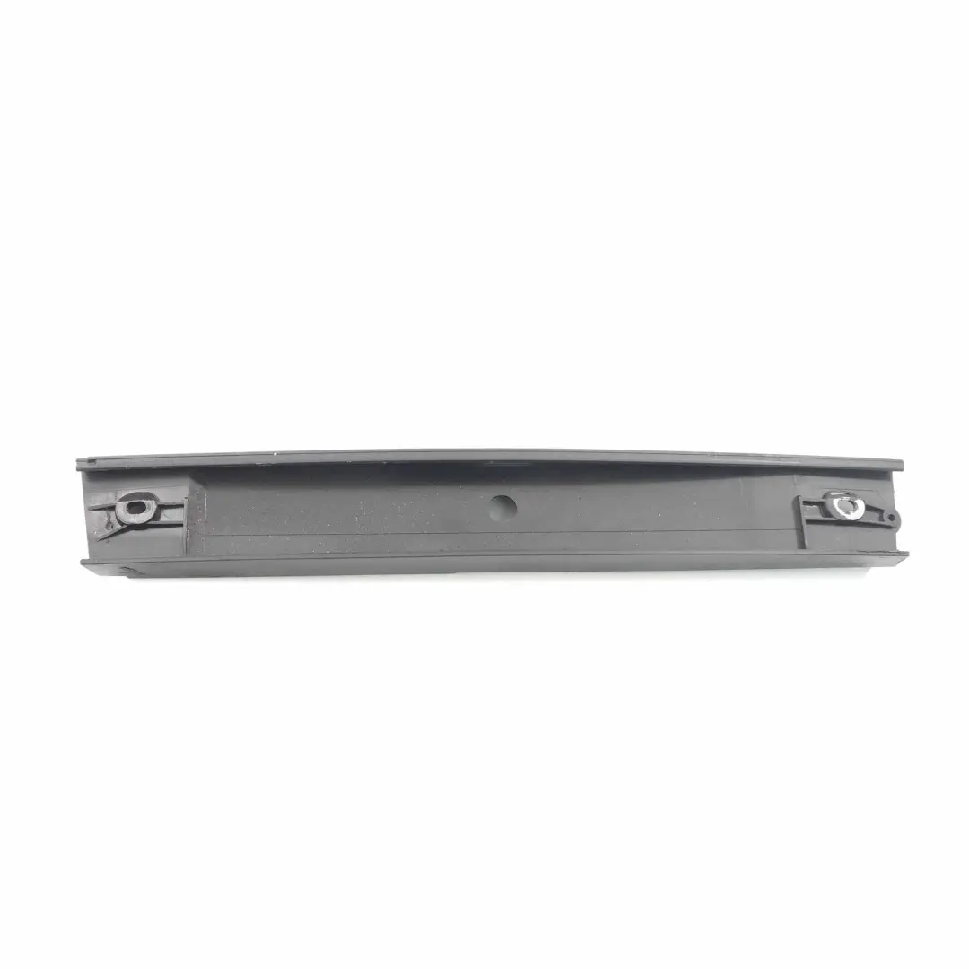 Support rail guidage store pour fenêtre et porte arrière gauche pour BMW E65 à propos du numéro de pièce 7013099 BMW E65 Support rail guidage store pour fenêtre et porte arrière gauche - SKU 7013099 - Numéro de pièce 7013099