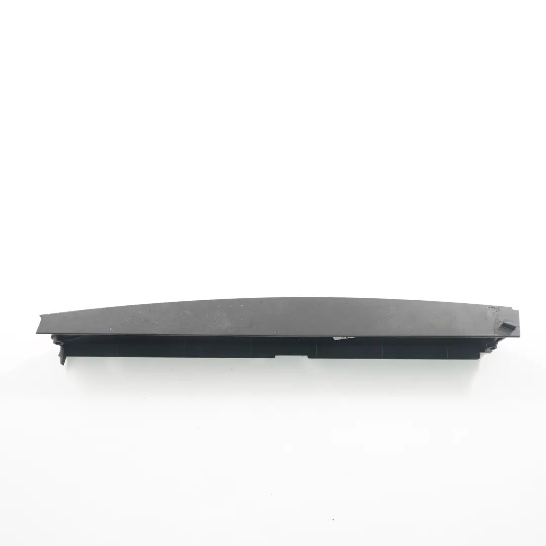 Prowadnica Listwa Roleta Przeciwsłoneczna do BMW E65 o numerze 7013099 BMW E65 Prowadnica Listwa Roleta Przeciwsłoneczna - SKU 7013099 - Numer Części 7013099