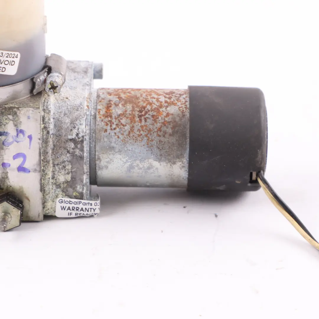 Trunk Lid Boot Close Hydraulic Motor Pump to BMW E65 E66 with Part number 7015009 BMW E65 E66 Trunk Lid Boot Close Hydraulic Motor Pump - SKU 7015009-2 - Part number 7015009