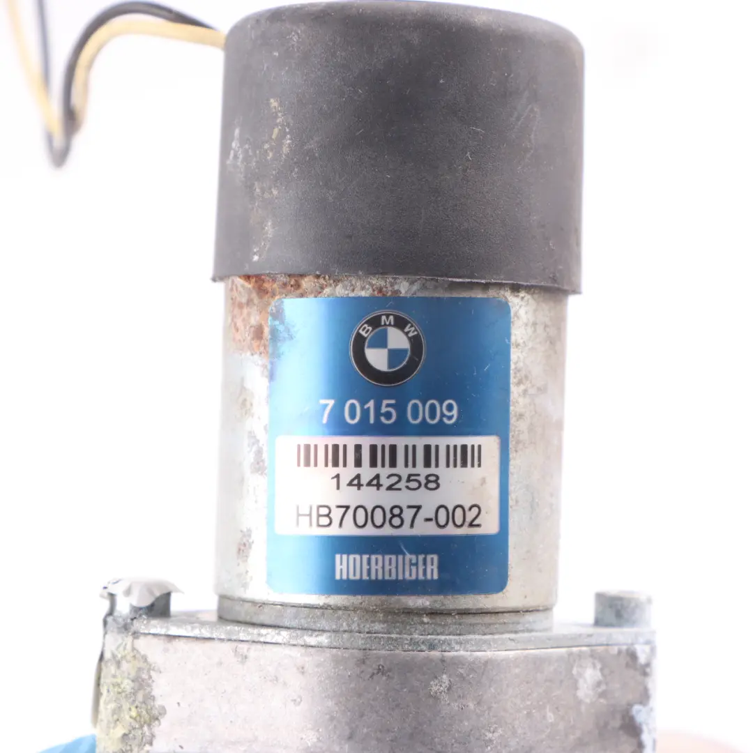 Trunk Lid Boot Close Hydraulic Motor Pump to BMW E65 E66 with Part number 7015009 BMW E65 E66 Trunk Lid Boot Close Hydraulic Motor Pump - SKU 7015009-2 - Part number 7015009
