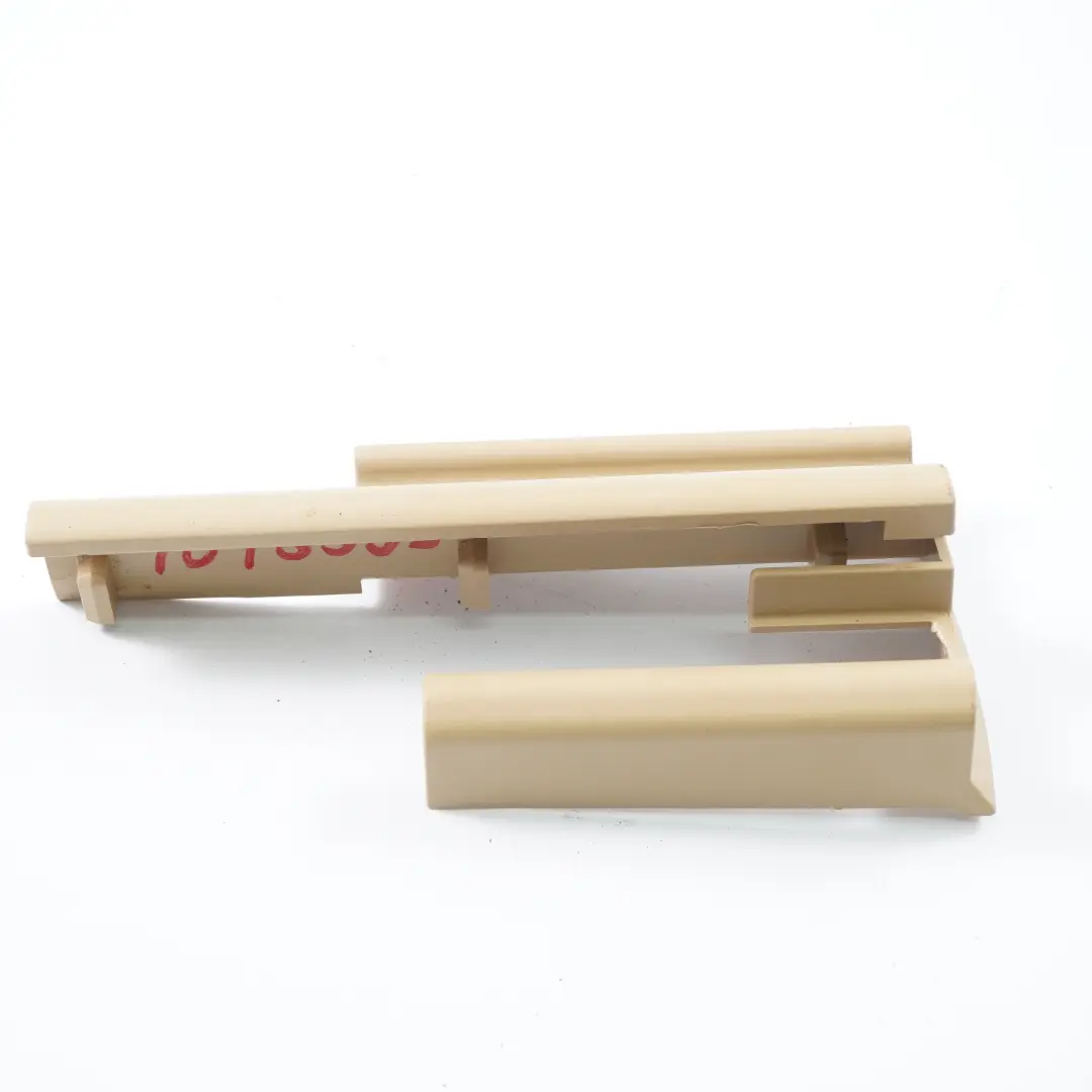 Funda Asiento Delantero Exterior Izquierda Beige 7007695 para BMW E60 E65 E66 con número de pieza 7015595 BMW E60 E65 E66 Funda Asiento Delantero Exterior Izquierda Beige 7007695 - SKU 7015595 - Número de pieza 7015595