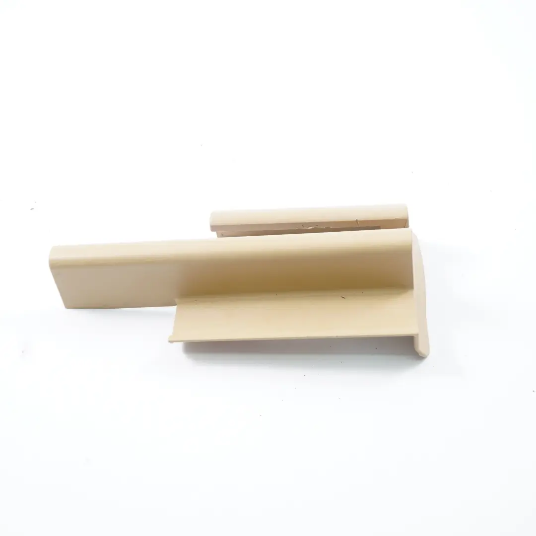 Couvre Siege Exterieur Droit Beige 7007696 pour BMW E60 E65 à propos du numéro de pièce 7015596 BMW E60 E65 Couvre Siege Exterieur Droit Beige 7007696 - SKU 7015596 - Numéro de pièce 7015596