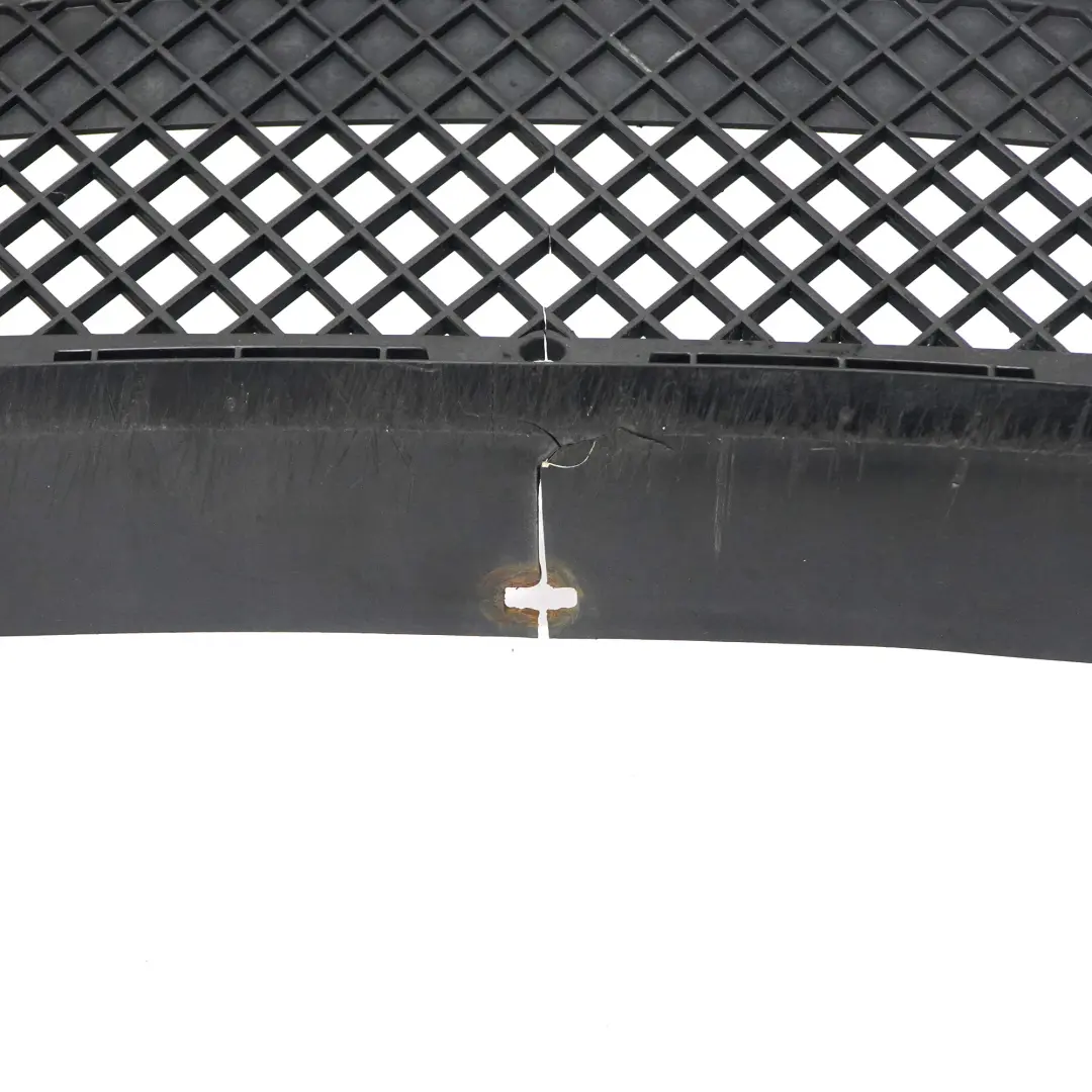 Frontstoßstange Luftkanal Mitte Unteres Gitterabdeckung für BMW Z4 E85 E86 mit Teilenummer 7016061 BMW Z4 E85 E86 Frontstoßstange Luftkanal Mitte Unteres Gitterabdeckung - SKU 7016061-1 - Teilenummer 7016061