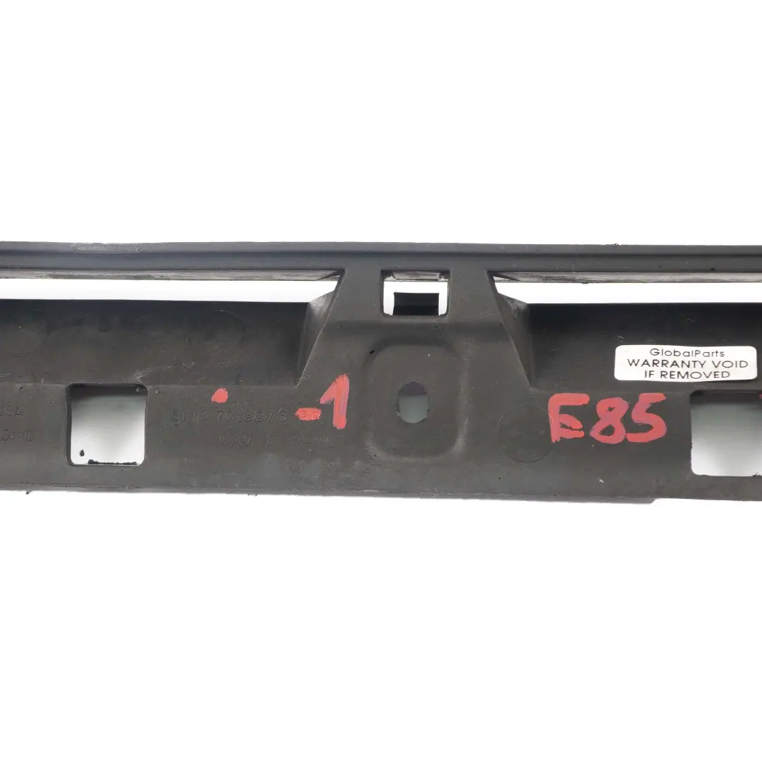 BMW Z4 E85 Roadster Cabro Rear Bumper Centre Guide Mount Trim - SKU 7016076-1 - Part number 7016076