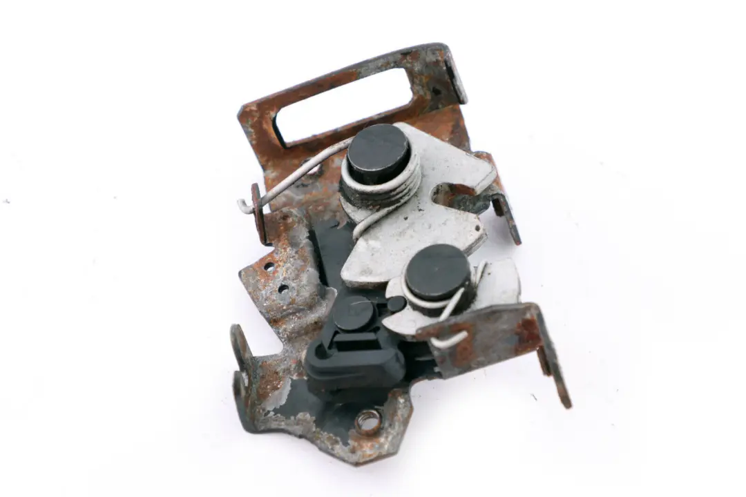 Zamek Pokrywy Silnika Maski Przód do BMW Z4 E85 o numerze 7016183 BMW Z4 E85 Zamek Pokrywy Silnika Maski Przód - SKU 7016183 - Numer Części 7016183