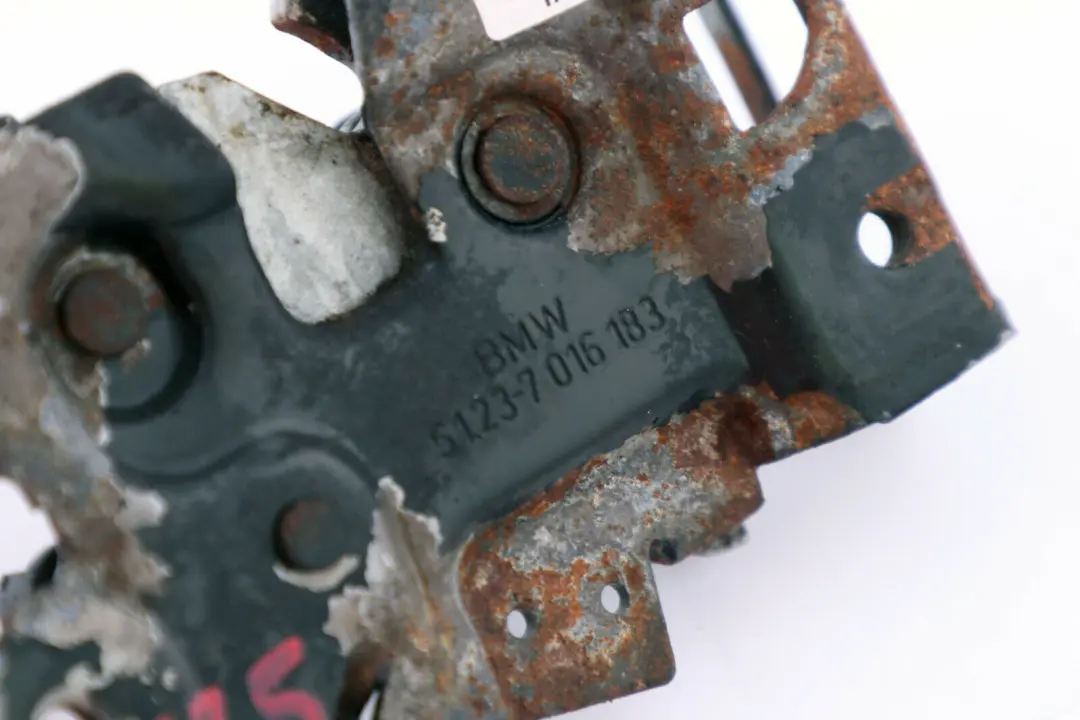 Hauben Verriegelung Vorne Schließsystem Schlossriegel für BMW Z4 E85 Motor mit Teilenummer 7016183 BMW Z4 E85 Motor Hauben Verriegelung Vorne Schließsystem Schlossriegel - SKU 7016183 - Teilenummer 7016183