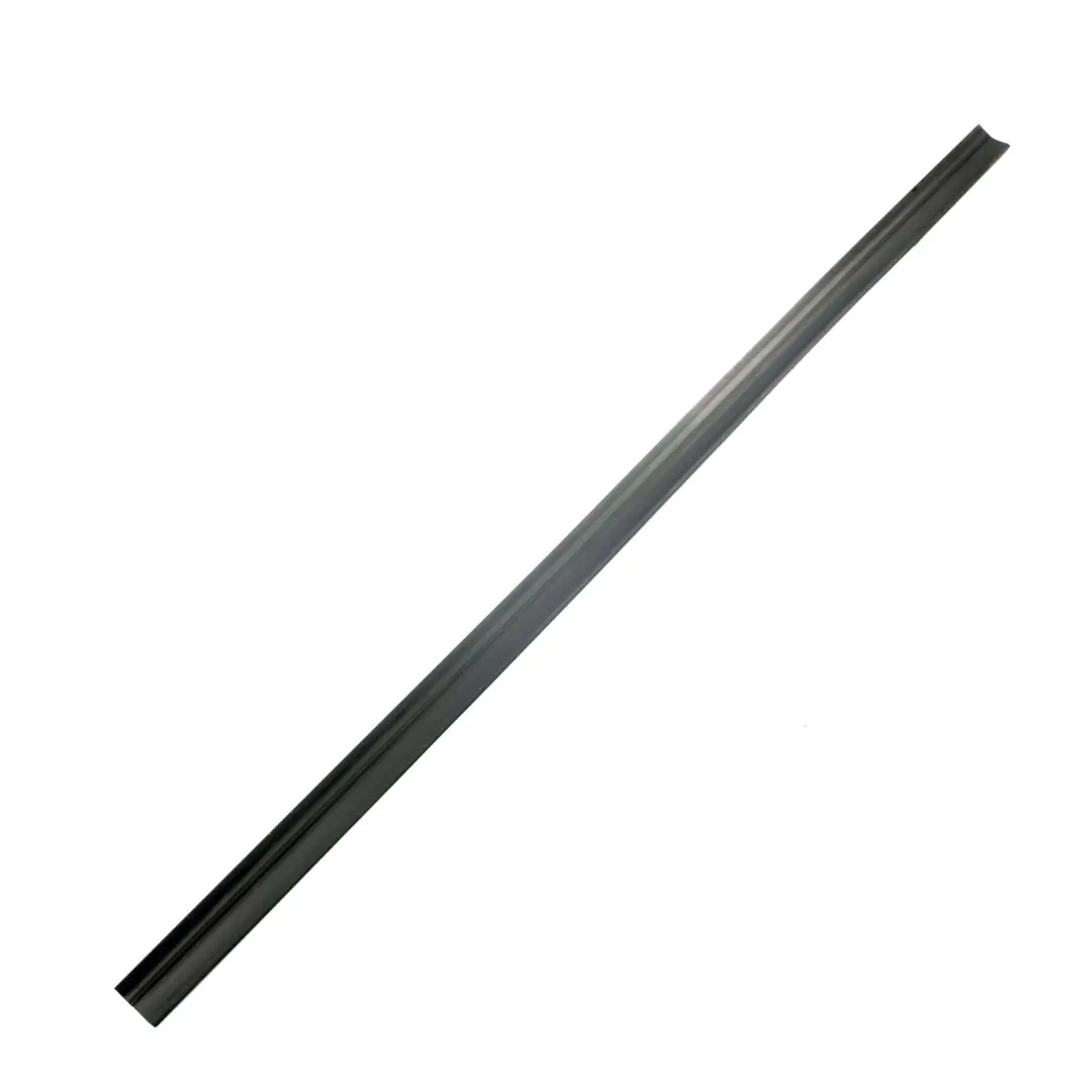 Joint d'etancheite inferieur avant gauche droite Gap pour BMW Z4 E85 E86 à propos du numéro de pièce 7016643 BMW Z4 E85 E86 Joint d'etancheite inferieur avant gauche droite Gap - SKU 7016643 - Numéro de pièce 7016643