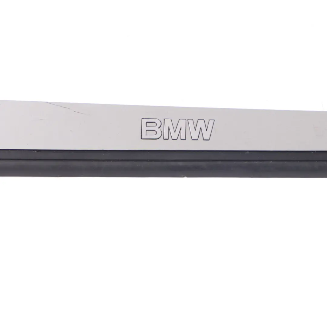 Tapa Tira Entrada Interior Izquierda Negro Schwarz para BMW Z4 E89 con número de pieza 7016653 BMW Z4 E89 Tapa Tira Entrada Interior Izquierda Negro Schwarz - SKU 7016653-1 - Número de pieza 7016653