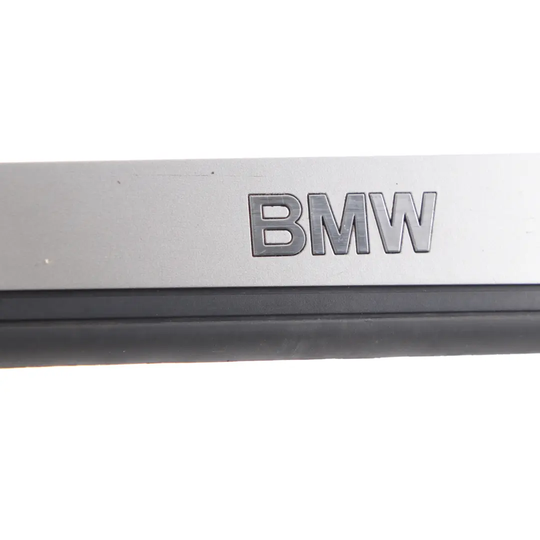 Listwa Progu Nakładka Próg Prawy do BMW Z4 E85 E89 o numerze 7016654 BMW Z4 E85 E89 Listwa Progu Nakładka Próg Prawy - SKU 7016654-1 - Numer Części 7016654