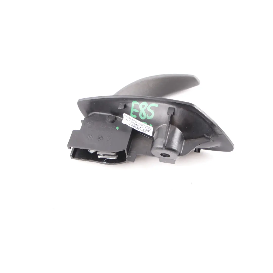 Klamka Drzwi Wewnętrzna Przednia Prawa do BMW Z4 E85 E86 o numerze 7016662 BMW Z4 E85 E86 Klamka Drzwi Wewnętrzna Przednia Prawa - SKU 7016662 - Numer Części 7016662