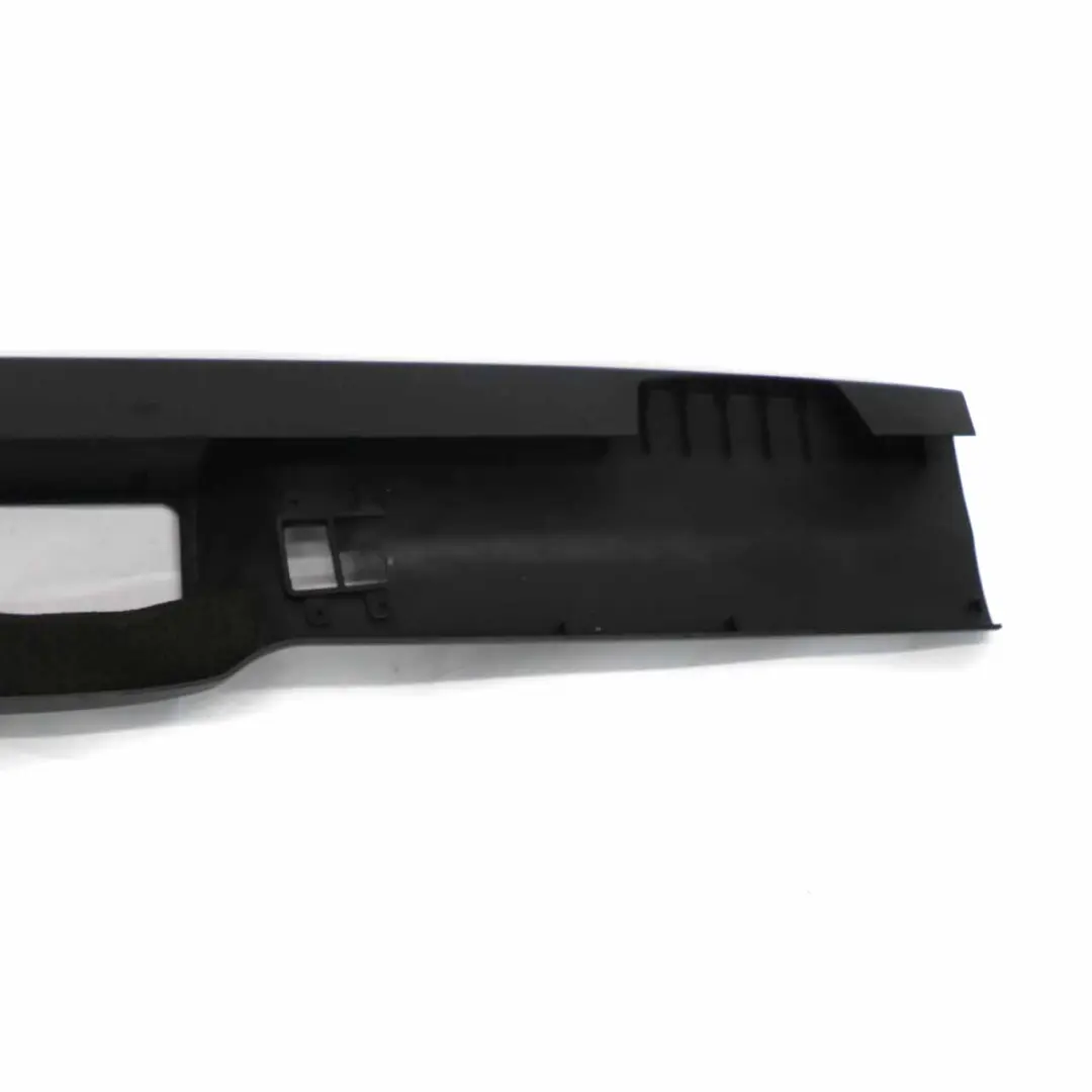 Pannello parabrezza Top Cover Nero per BMW Z4 Serie E85 Roadster con numero di parte 7016664 BMW Z4 Serie E85 Roadster Pannello parabrezza Top Cover Nero - SKU 7016664-1 - Numero di parte 7016664