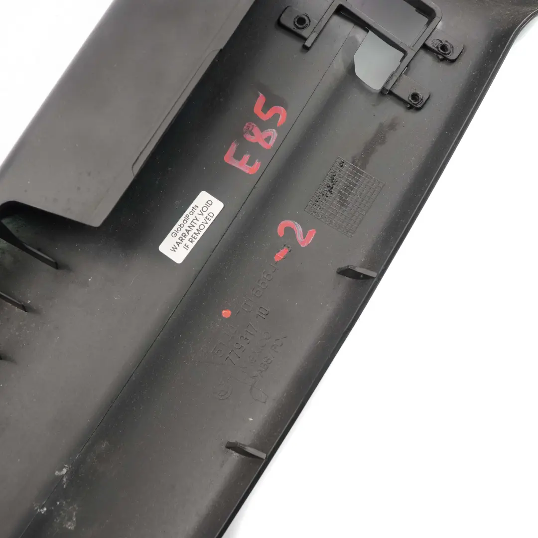 Obudowa Osłona Listwa Dachu Szyby Przód do BMW Z4 E85 o numerze 7016664 BMW Z4 E85 Obudowa Osłona Listwa Dachu Szyby Przód - SKU 7016664-2 - Numer Części 7016664