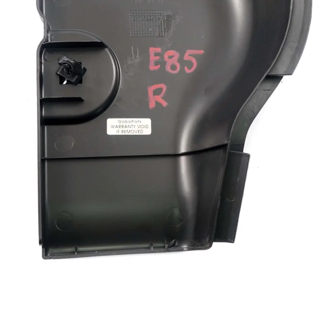 Rivestimento Pannello Bagagliaio BMW Z4 E85 Copertura Destra Nero per con numero di parte 7016686 Rivestimento Pannello Bagagliaio BMW Z4 E85 Copertura Destra Nero - SKU 7016686-1 - Numero di parte 7016686