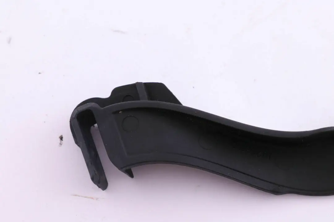 Support Trim Headlight Arm Right O/S to BMW E92 E93 with Part number 7019778 BMW E92 E93 Support Trim Headlight Arm Right O/S - SKU 7019778 - Part number 7019778