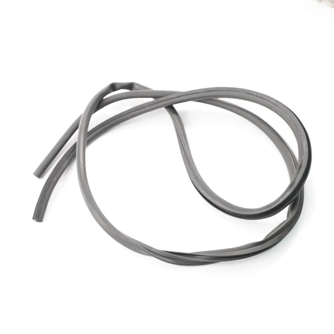 Abdichtung Frontklappe Maske Dichtung Hinten für BMW F10 F11 mit Teilenummer 7019779 BMW F10 F11 Abdichtung Frontklappe Maske Dichtung Hinten - SKU 7019779 - Teilenummer 7019779