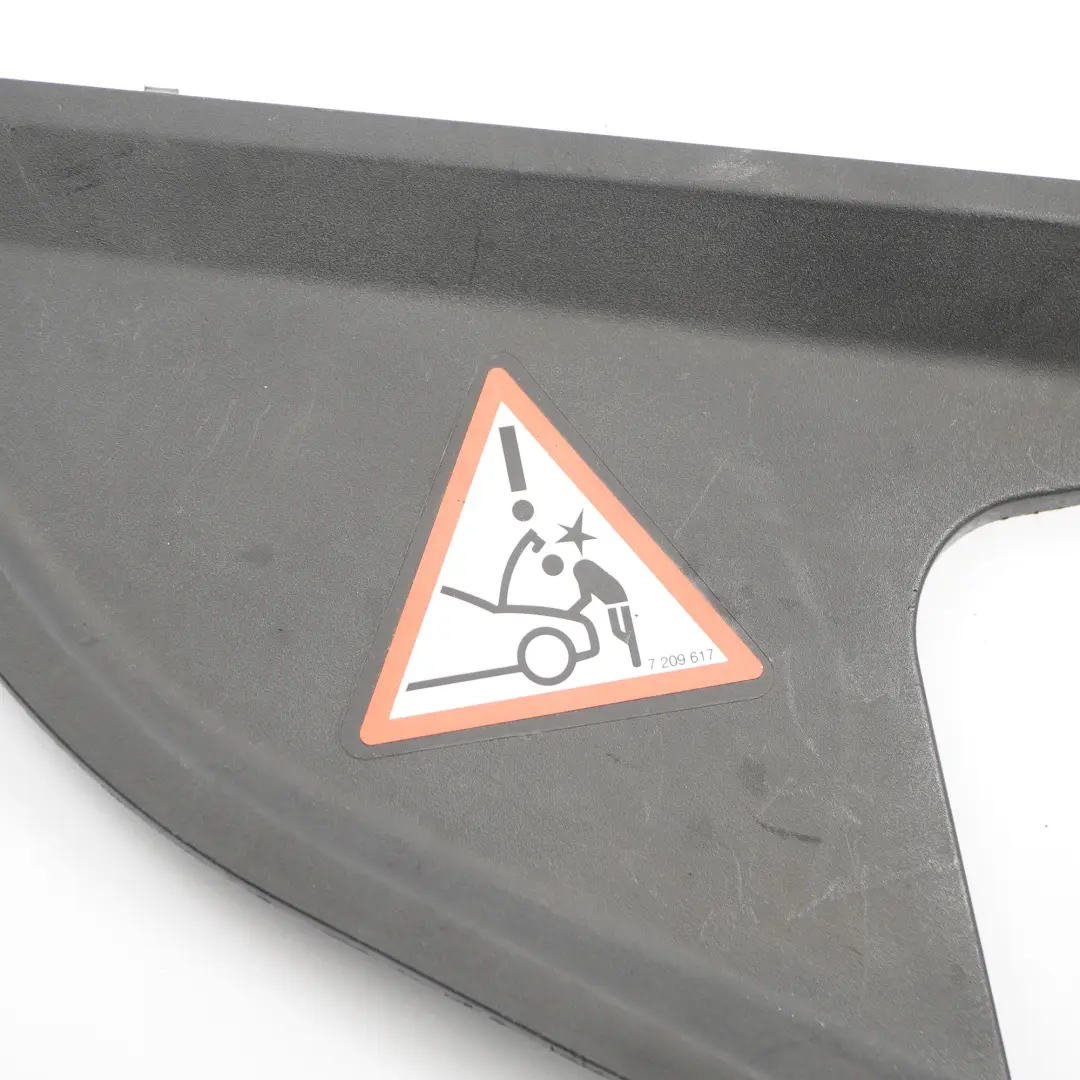 BMW F10 F11 Osłona Maskownica Uszczelka Błotnika Komory Silnika Prawy Przód - SKU 7019804-1 - Numer Części 7019804