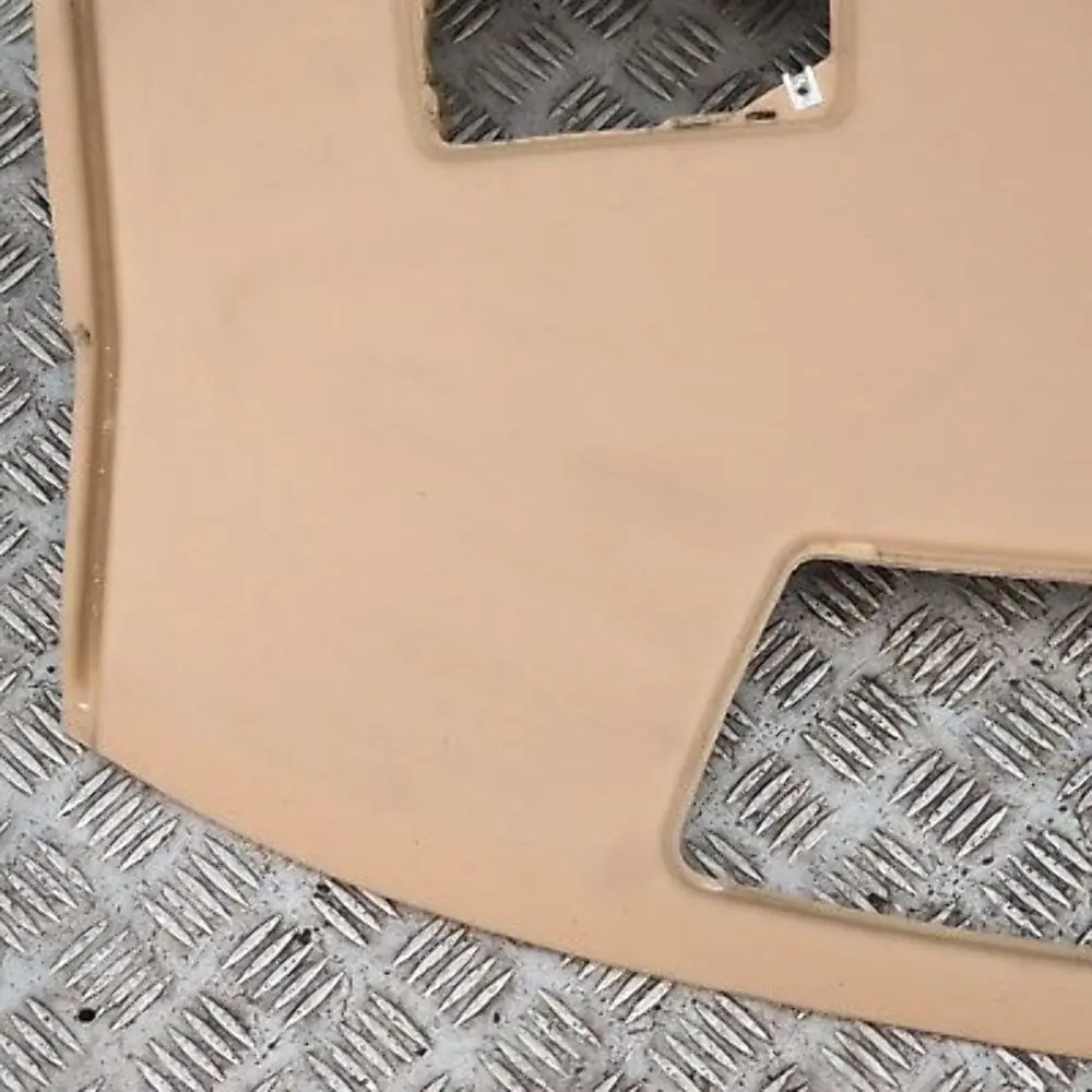 Couverture Coffre Rayon Inferieur Beige pour BMW E65 E66 à propos du numéro de pièce 7019932 BMW E65 E66 Couverture Coffre Rayon Inferieur Beige - SKU 7019932 - Numéro de pièce 7019932