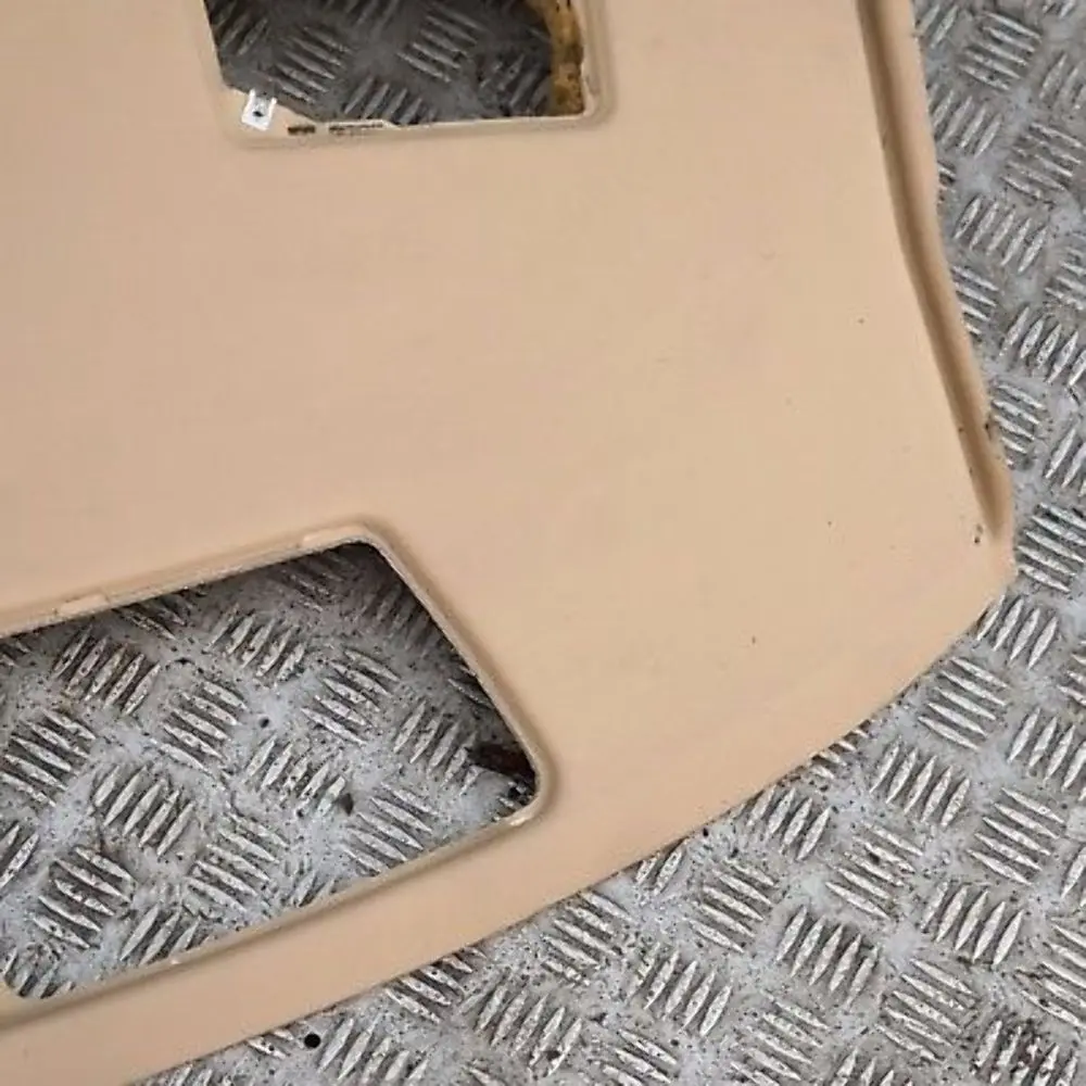 Carenatura Copertura Bagagliaio Fondo Scomparto Beige per BMW E65 E66 con numero di parte 7019932 BMW E65 E66 Carenatura Copertura Bagagliaio Fondo Scomparto Beige - SKU 7019932 - Numero di parte 7019932
