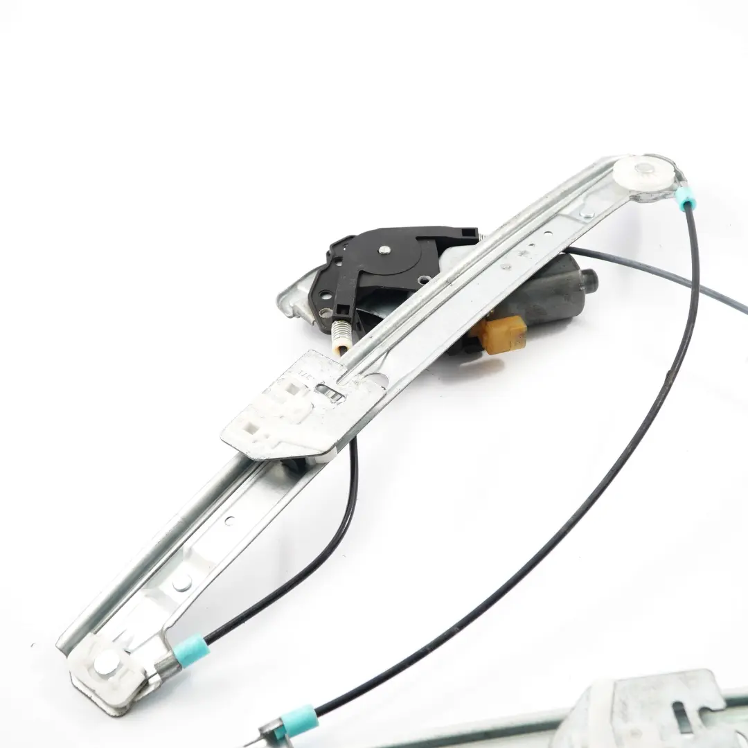 Meccanismo Regolatore Alzacristalli Anteriore Sinistro per BMW E46 con numero di parte 7020659 BMW E46 Meccanismo Regolatore Alzacristalli Anteriore Sinistro - SKU 7020659-1 - Numero di parte 7020659