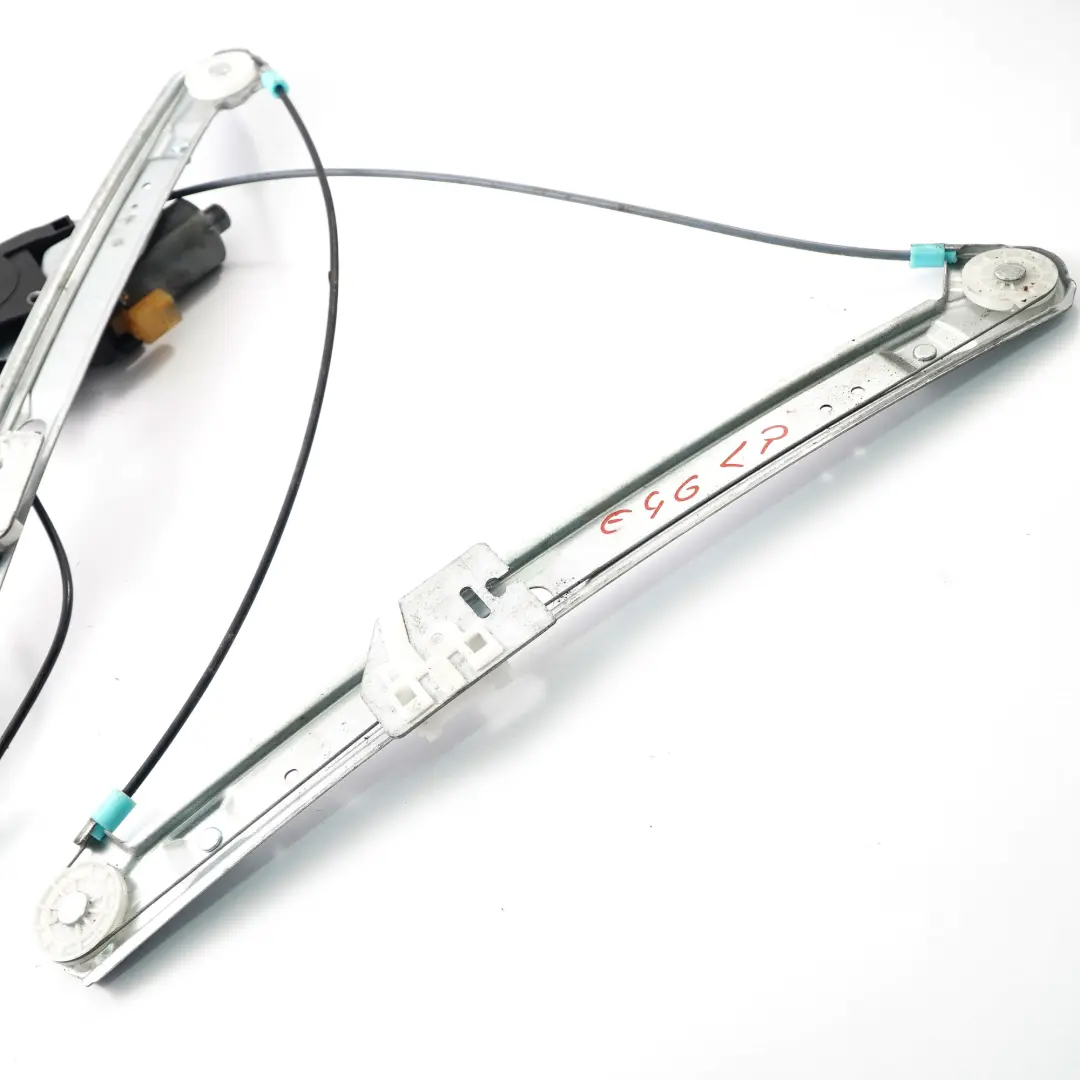 Lève vitre Mécanisme Lève vitre Avant Gauche pour BMW E46 à propos du numéro de pièce 7020659 BMW E46 Lève vitre Mécanisme Lève vitre Avant Gauche - SKU 7020659-1 - Numéro de pièce 7020659