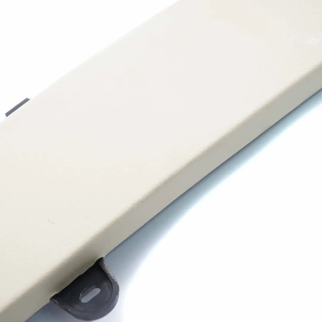 Panneau de garniture d'accoudoir droite beige crème pour BMW E65 à propos du numéro de pièce 7022850 BMW E65 Panneau de garniture d'accoudoir droite beige crème - SKU 7022850 - Numéro de pièce 7022850