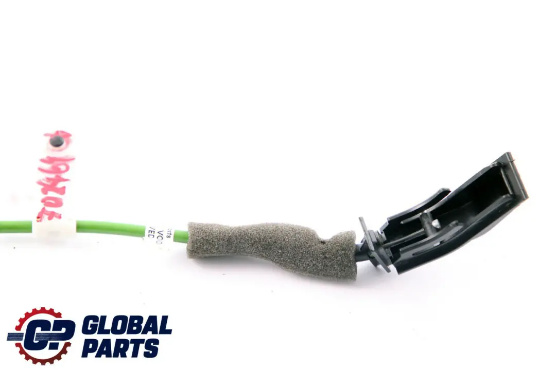 Rechts Hinten Türgriff Bowdenzug Seilzug für BMW 7 er E65 E66 mit Teilenummer 7024646 BMW 7 er E65 E66 Rechts Hinten Türgriff Bowdenzug Seilzug - SKU 7024646 - Teilenummer 7024646