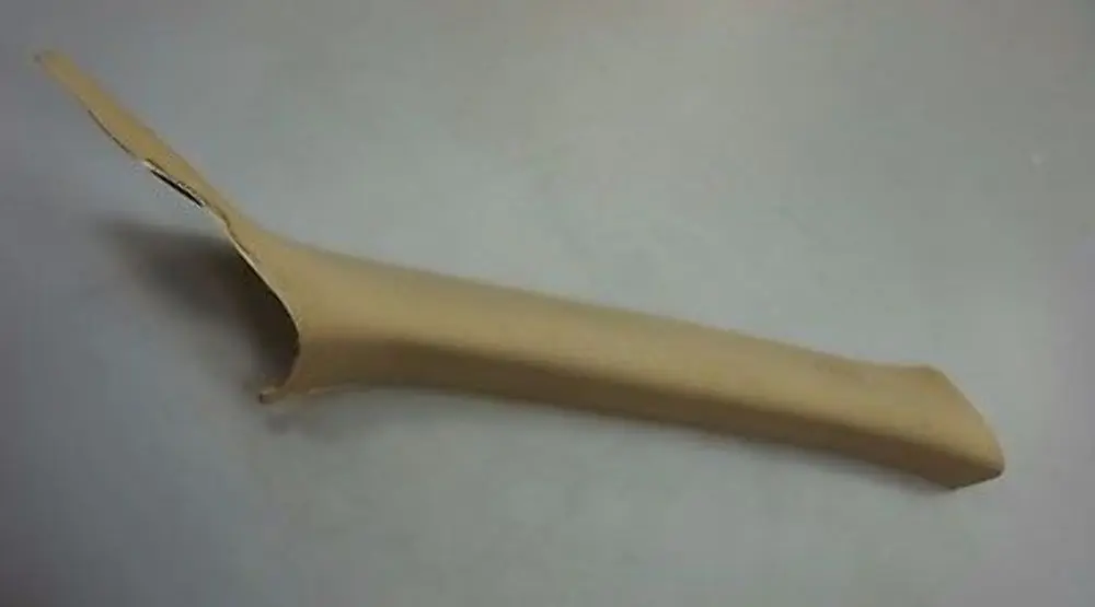 Blende Windlauf Rechts Beige 8223666 für BMW 7 er E65 E66 mit Teilenummer 7024742 BMW 7 er E65 E66 Blende Windlauf Rechts Beige 8223666 - SKU 7024742 - Teilenummer 7024742