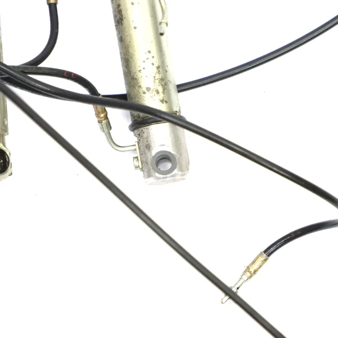 Faltdach Links Rechts Hydraulikzylinder Satz für BMW E46 Cabrio mit Teilenummer 7025600 BMW E46 Cabrio Faltdach Links Rechts Hydraulikzylinder Satz - SKU 7025600 - Teilenummer 7025600