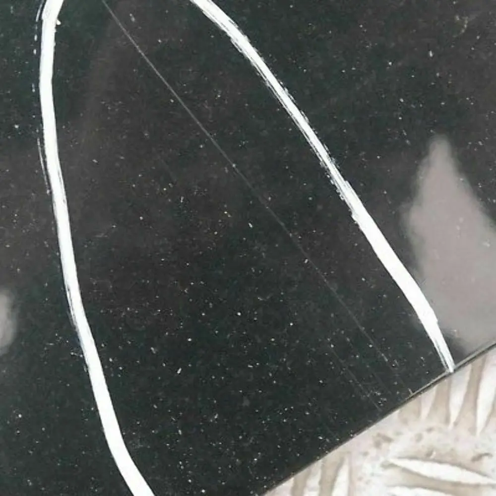 Spoiler trasero superior Zafiro negro metalizado para BMW X5 E53 con número de pieza 7025612 BMW X5 E53 Spoiler trasero superior Zafiro negro metalizado - SKU 7025612-BS5 - Número de pieza 7025612