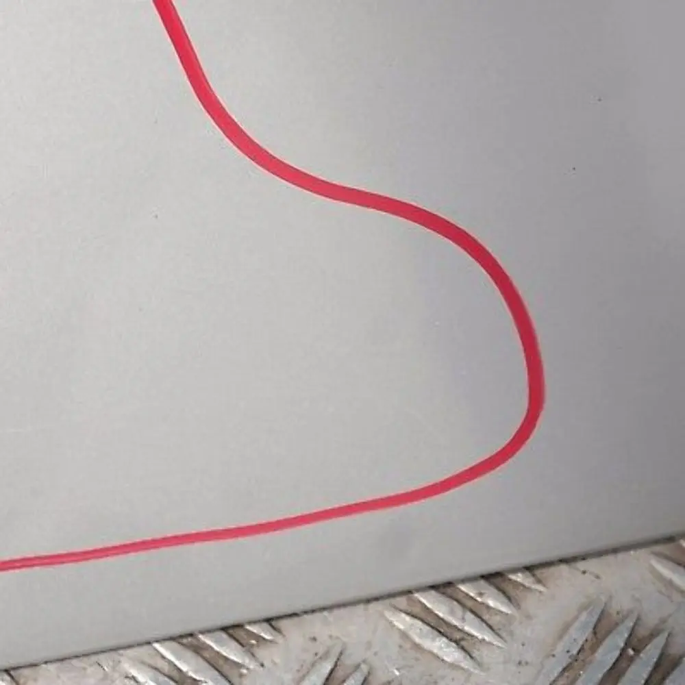 Frontale per Alettone Argento-Titanio Titan Argento per BMW X5 4 E53 Cover con numero di parte 7025612 BMW X5 4 E53 Cover Frontale per Alettone Argento-Titanio Titan Argento - SKU 7025612-TS4 - Numero di parte 7025612