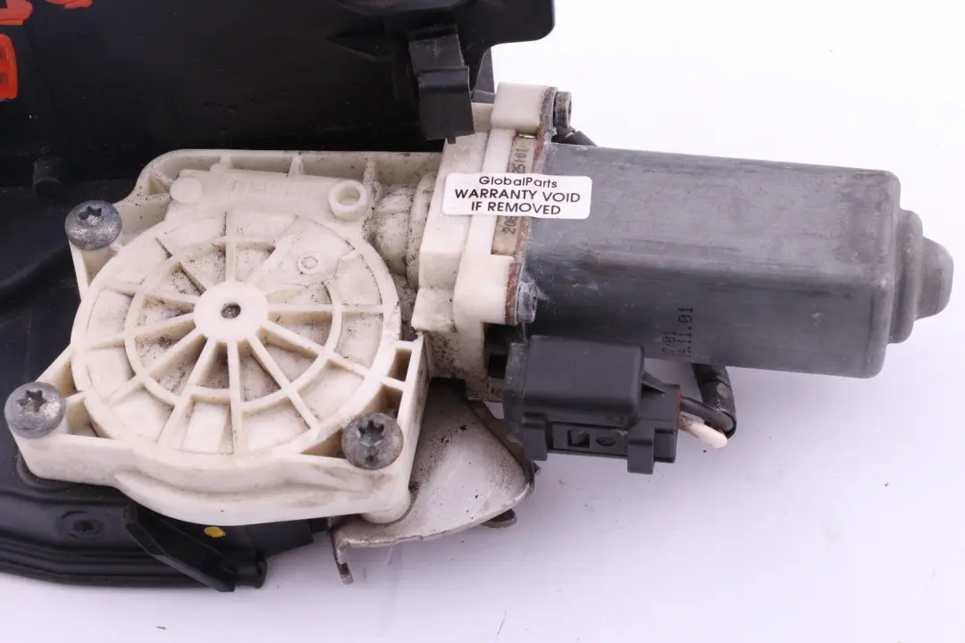 BMW E65 E66 Zamek Drzwi Prawy Tył Prawe Tylne - SKU 7028910 - Numer Części 7028910