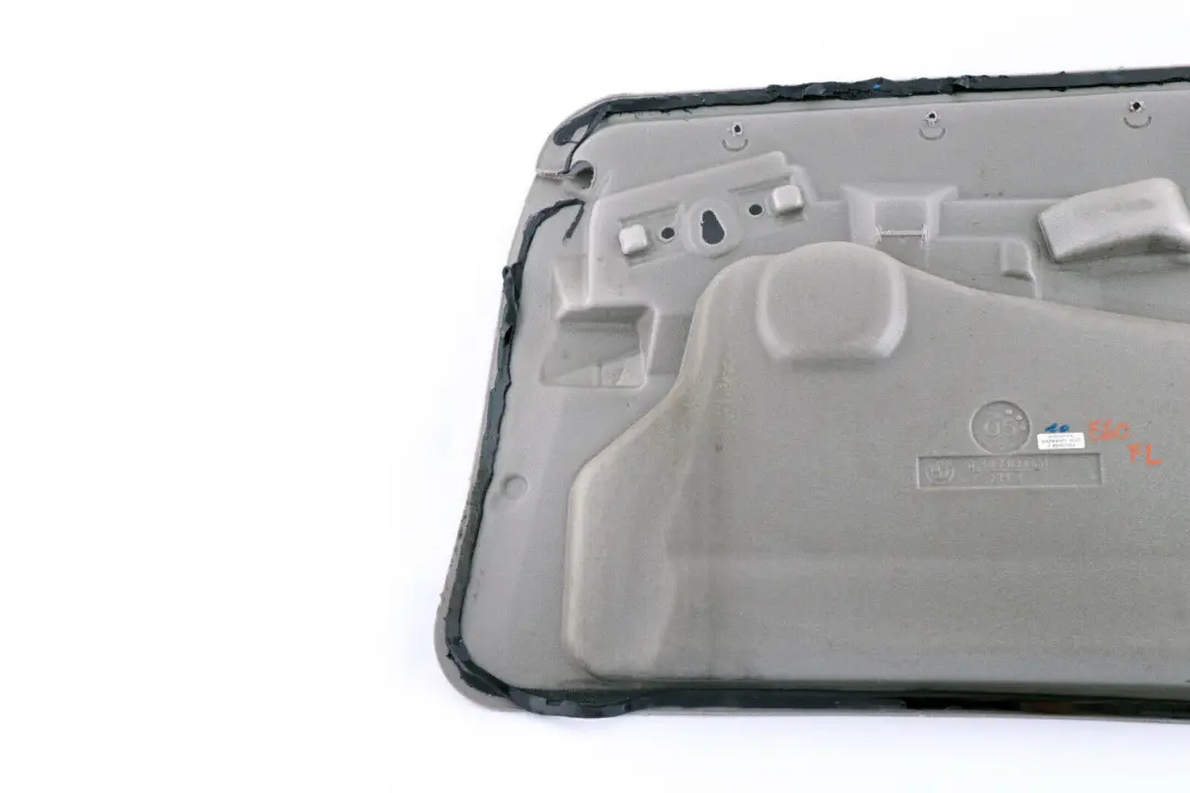 Insonorisation Porte avant Gauche pour BMW E60 E60N E61 E61N à propos du numéro de pièce 51487033651 BMW E60 E60N E61 E61N Insonorisation Porte avant Gauche - SKU 7033651 - Numéro de pièce 51487033651