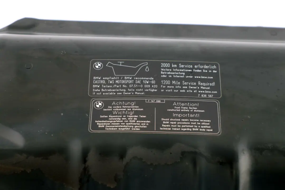 Pas Przedni Wzmocnienie Górne Pasa do BMW E60 E61 o numerze 7033741 BMW E60 E61 Pas Przedni Wzmocnienie Górne Pasa - SKU 7033741 - Numer Części 7033741