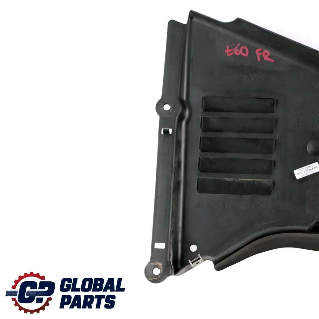 Cache eclaboussure , inferieur droite pour BMW Serie E60 E61 LCI à propos du numéro de pièce 7033754 BMW Serie E60 E61 LCI Cache eclaboussure , inferieur droite - SKU 7033754 - Numéro de pièce 7033754