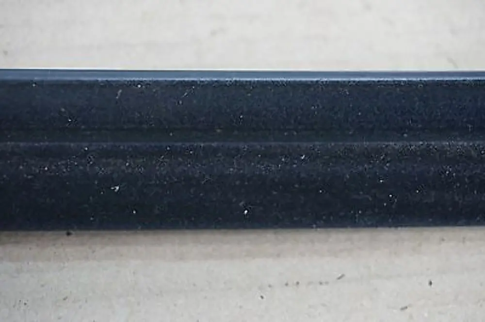 BMW E60 E60N E61 E61N Canale Tenuta Interno Porta Anteriore Destra O/S - SKU 7033786 - Numero di parte 7033786