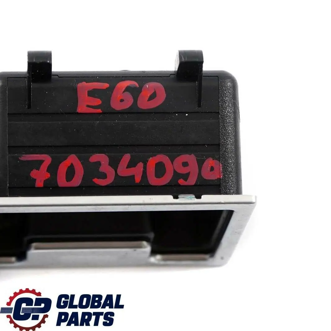 BMW E60 E61 Console Centrale Vano Portacenere Anteriore - SKU 7034090 - Numero di parte 51167034090