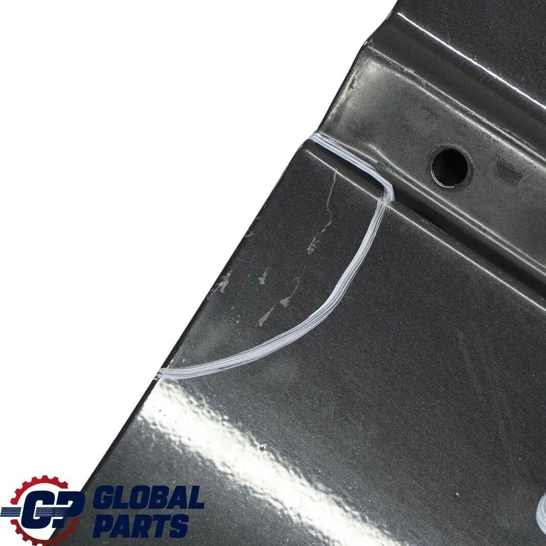 Door Front Right O/S Black Sapphire Metallic - 475 to BMW 3 E46 Saloon Touring with Part number 7034152 BMW 3 E46 Saloon Touring Door Front Right O/S Black Sapphire Metallic - 475 - SKU 7034152-BS - Part number 7034152