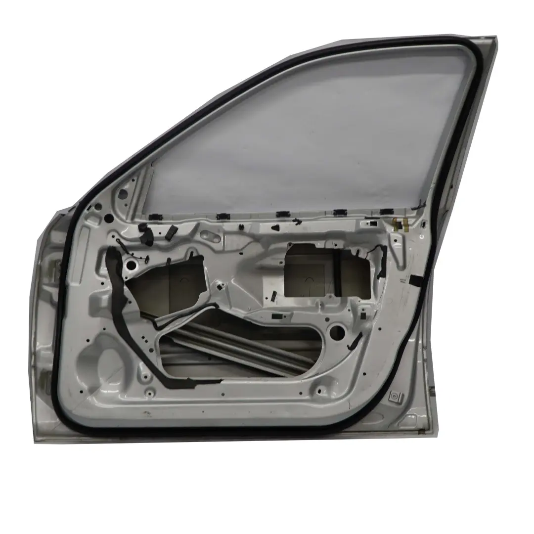 Door Front Right O/S Titansilber Titan Silver - 354 to BMW 3 E46 Saloon Touring with Part number 7034152 BMW 3 E46 Saloon Touring Door Front Right O/S Titansilber Titan Silver - 354 - SKU 7034152-TS - Part number 7034152